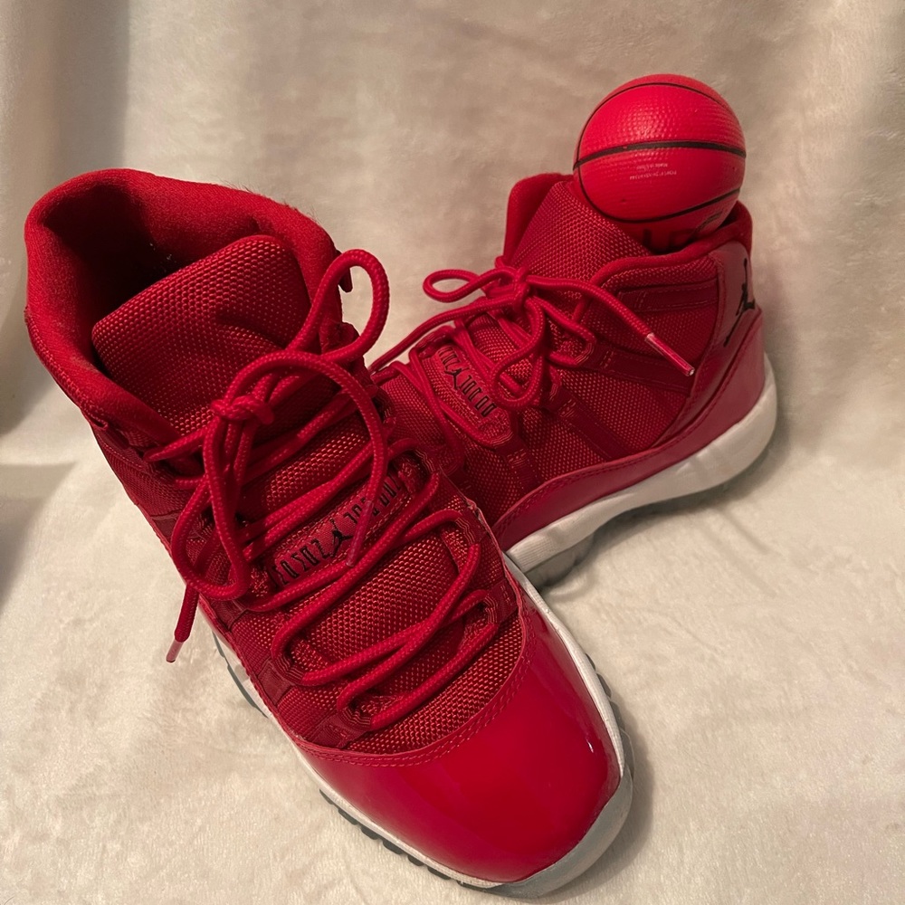 Nike Air Jordan 11 Retro “Win Like 96” Sneakers High Tops youth
